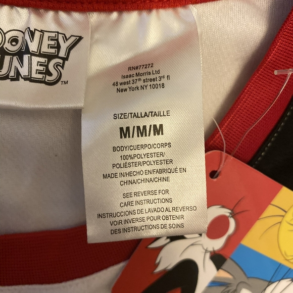 Looney Tunes Athletic Men’s Long Sleeve Graphic Design T-Shirt Size M - Picture 9 of 10